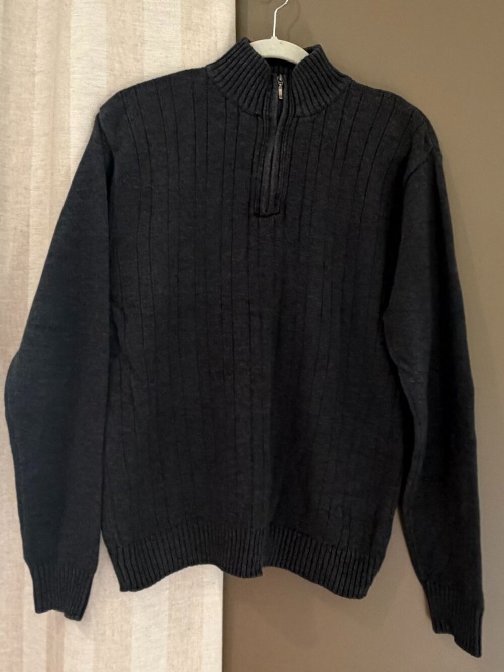 Michael Brandon Charcoal Gray Ribbed 1/4 Zip Long Sleeve Sweater, Size Medium